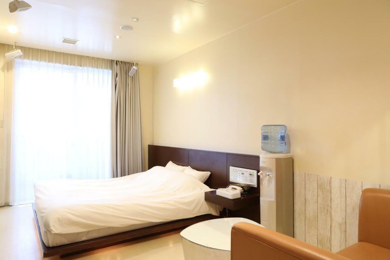 C-Hotel Affetto (Adults Only) Sapporo Habitación foto