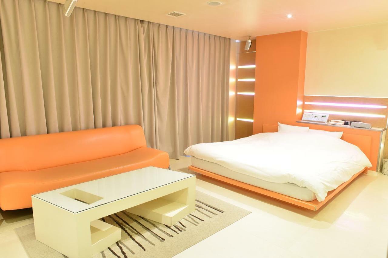 C-Hotel Affetto (Adults Only) Sapporo Habitación foto