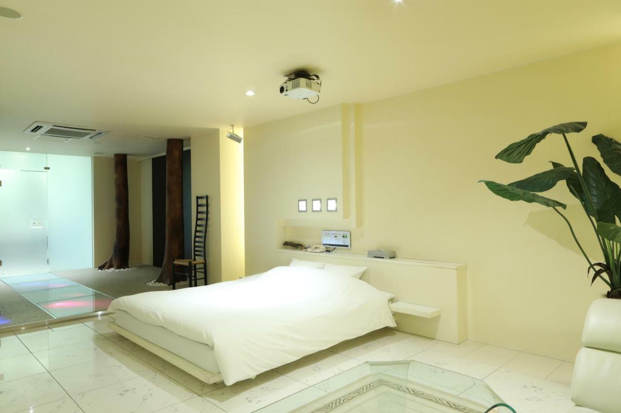 C-Hotel Affetto (Adults Only) Sapporo Exterior foto